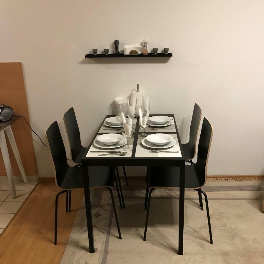 Lg Cosy Apartment Корнойбург Екстер'єр фото